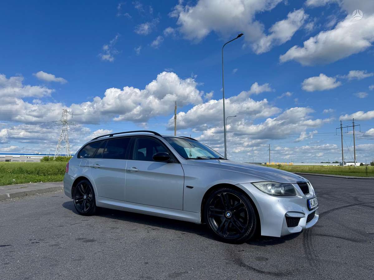 BMW 330, 3.0 l., Универсал
