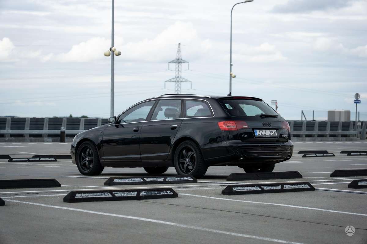 Audi A6, 3.0 l., wagon