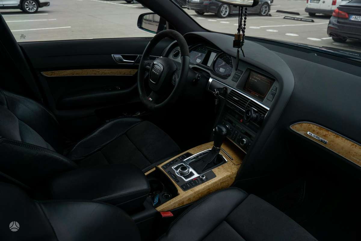 Audi A6, 3.0 l., wagon
