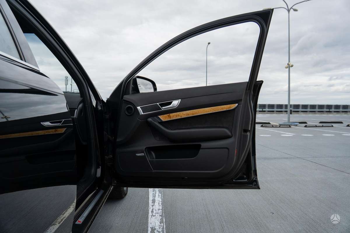 Audi A6, 3.0 l., wagon