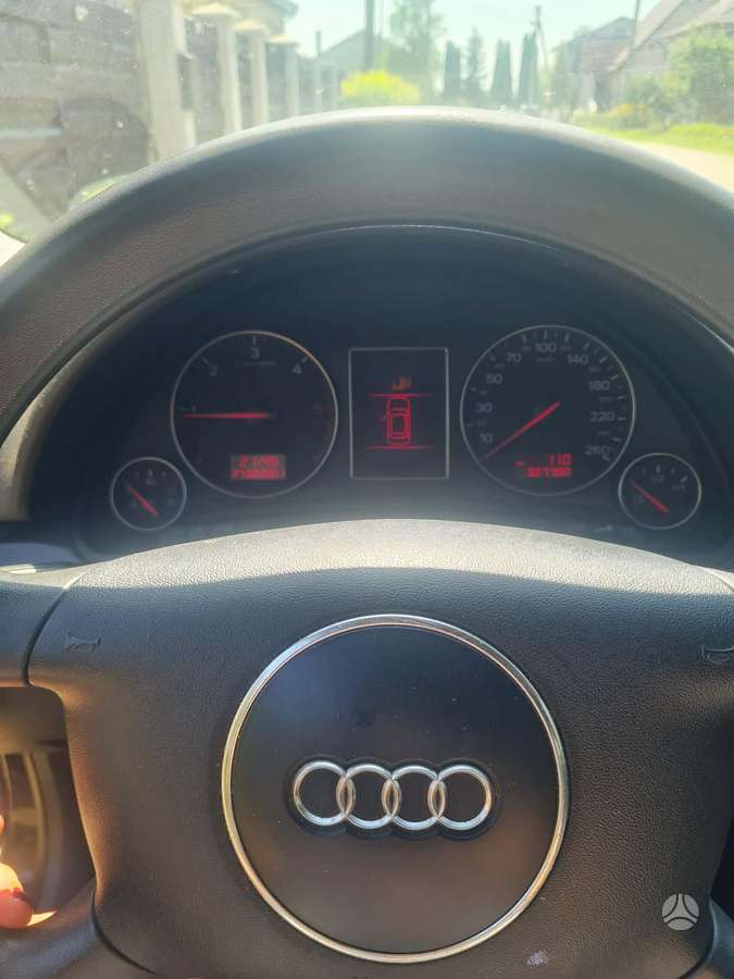 Audi A4, 1.9 l., universalas