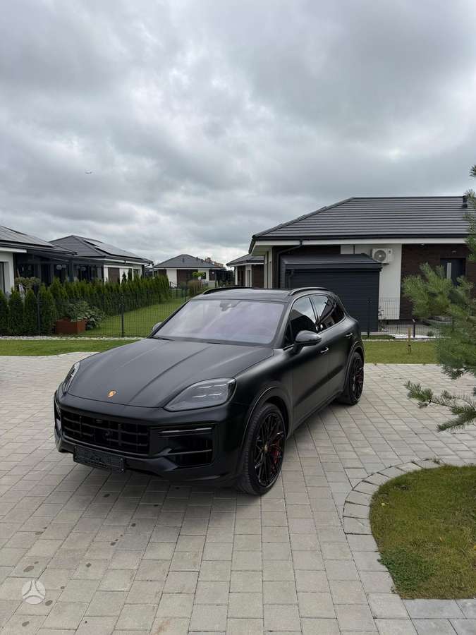 Porsche Cayenne - 7
