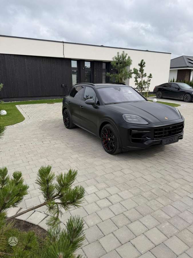 Porsche Cayenne - 10