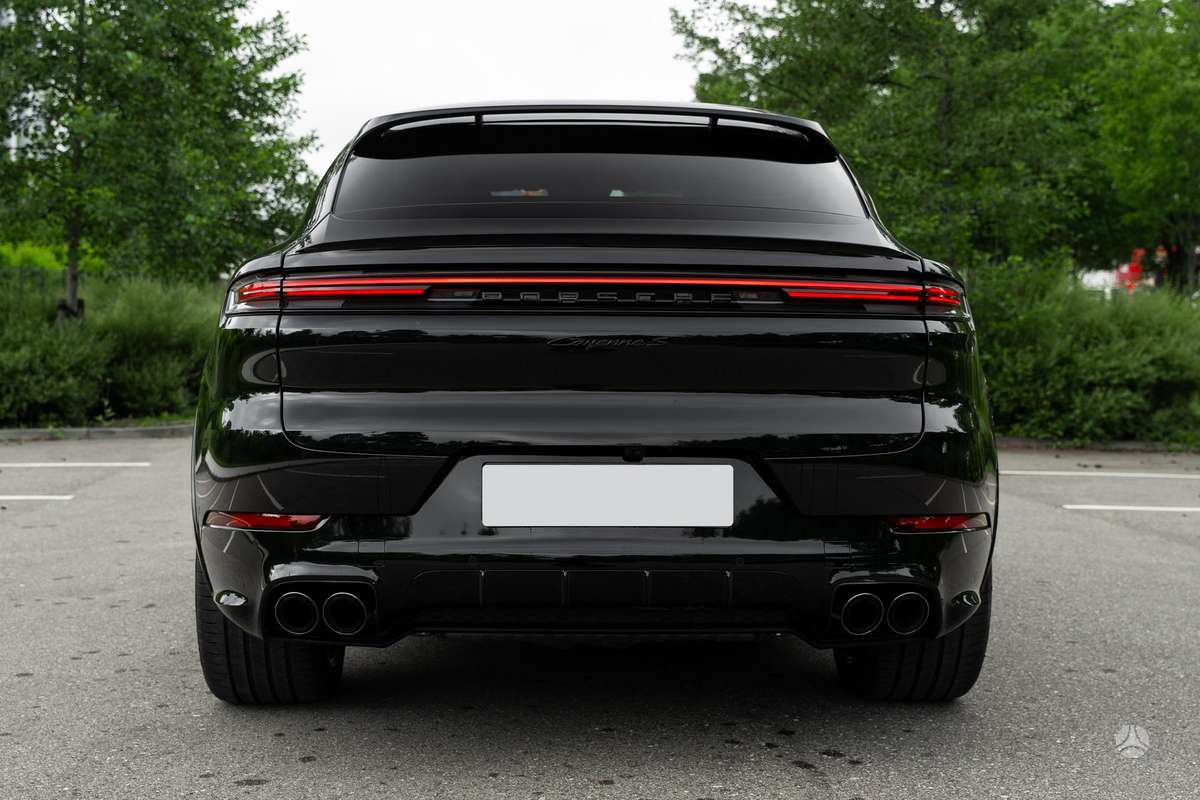 Porsche Cayenne Coupe - 6