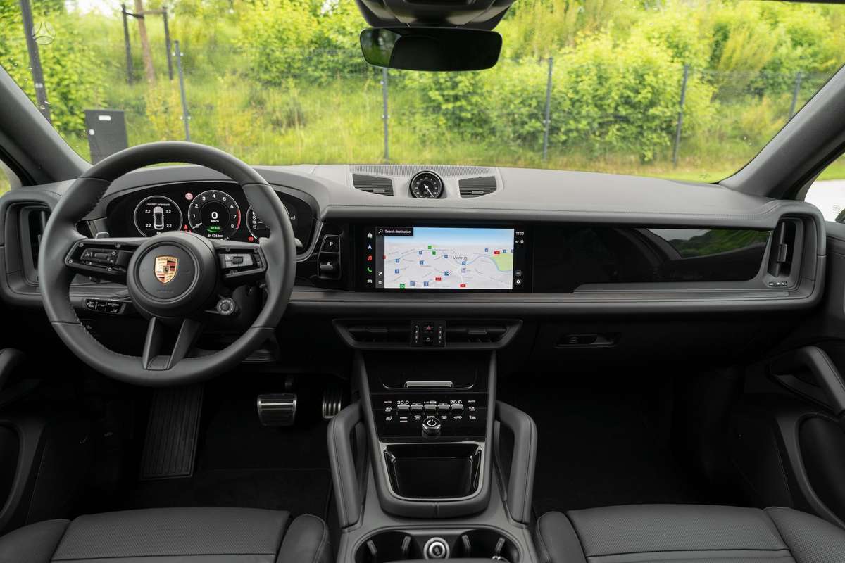 Porsche Cayenne Coupe - 9
