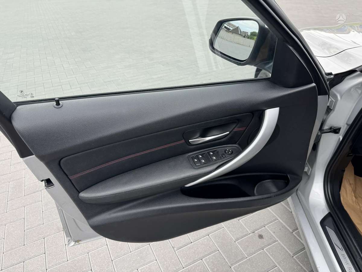 BMW 320, 2.0 l., universalas