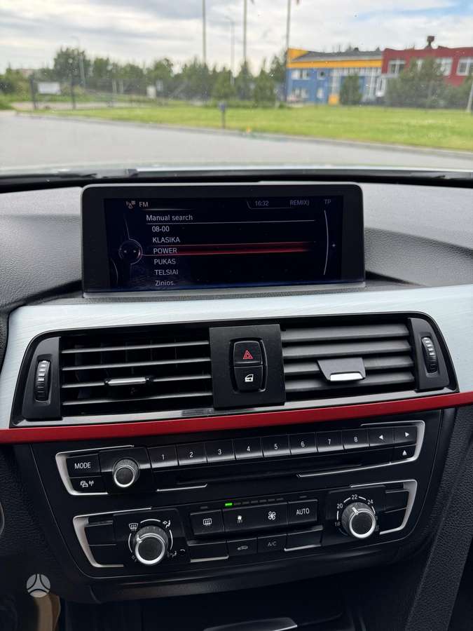 BMW 320, 2.0 l., universalas