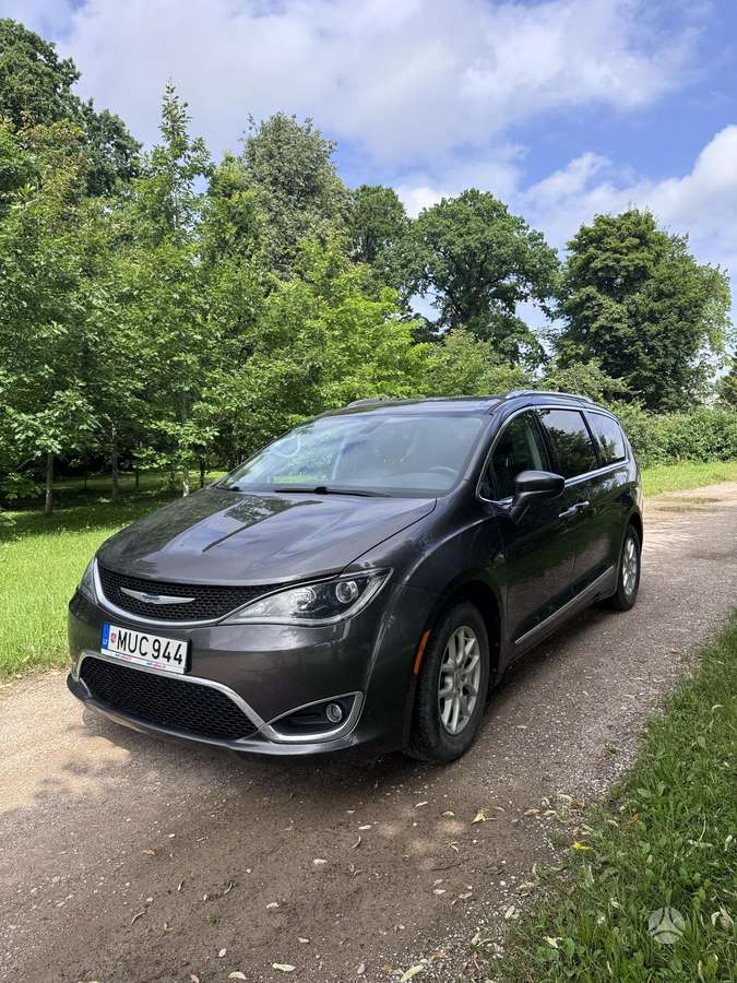 Chrysler Pacifica, 3.6 l., Минивэн