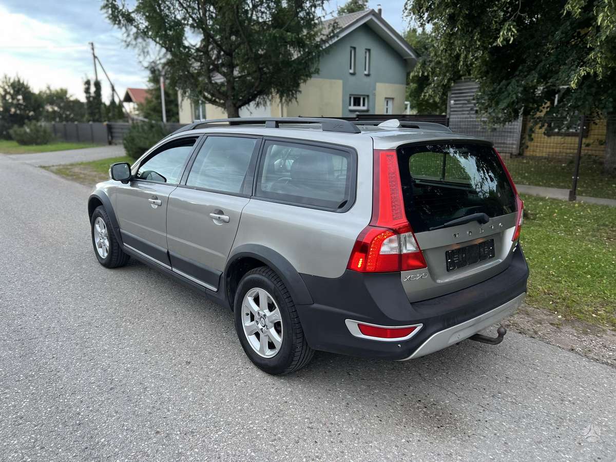 Volvo XC70, 2.4 l., universalas