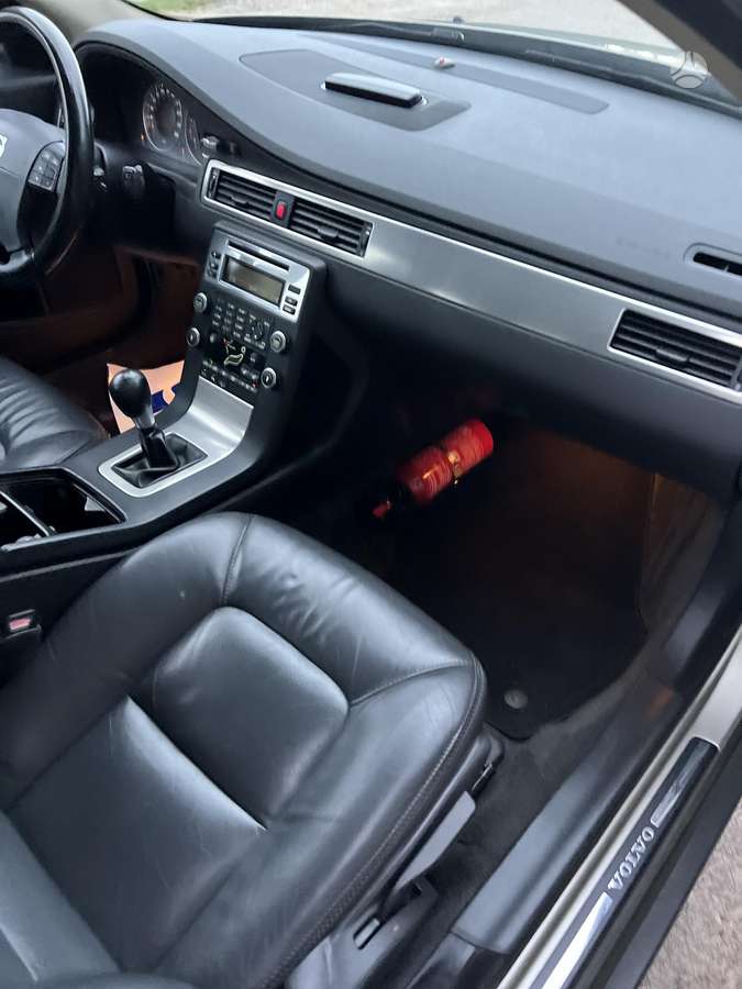 Volvo XC70, 2.4 l., universalas