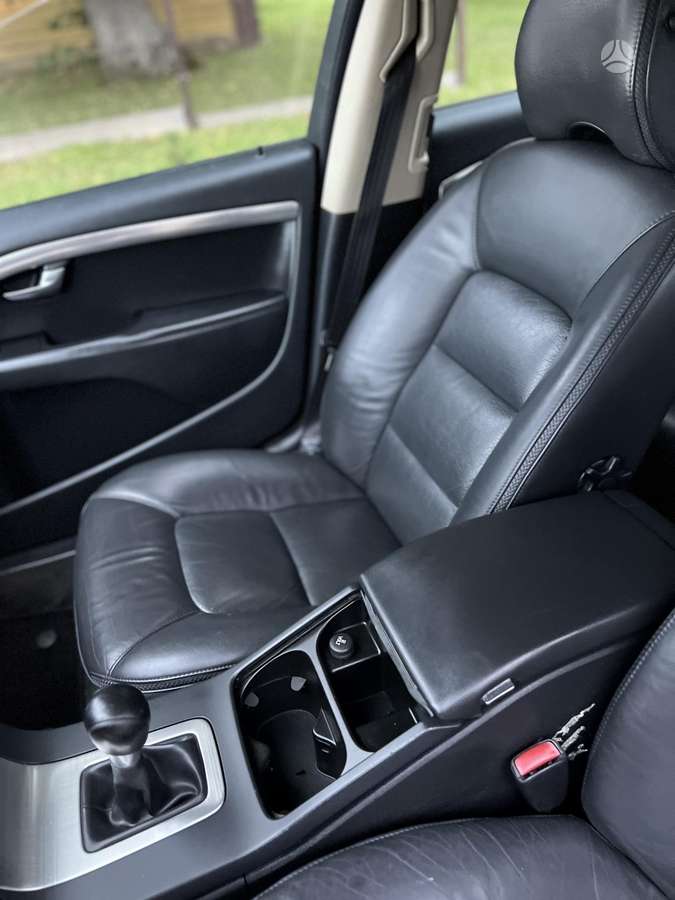 Volvo XC70, 2.4 l., universalas