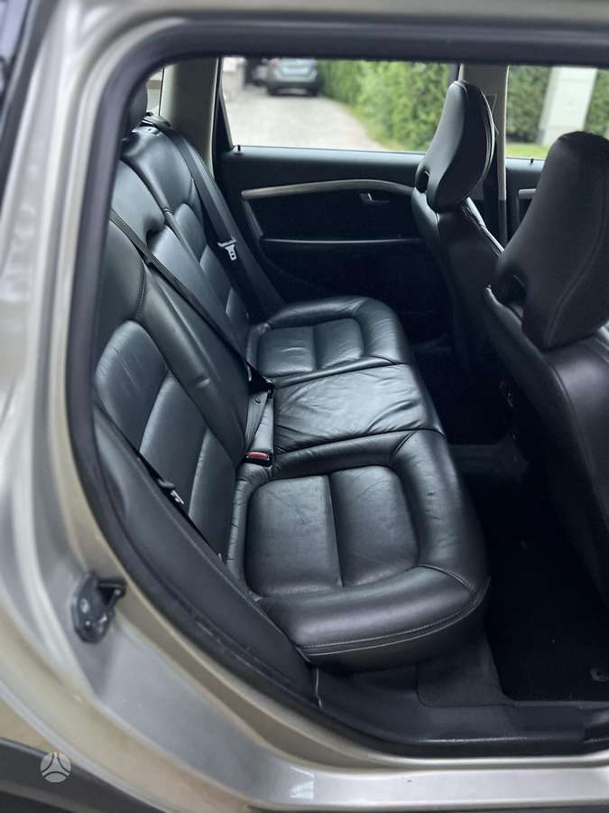 Volvo XC70, 2.4 l., universalas