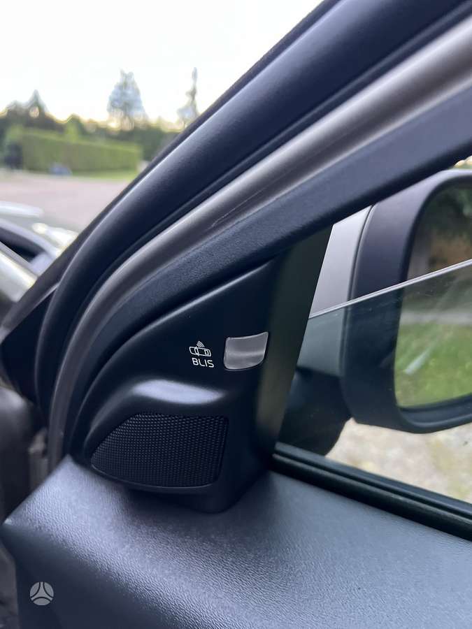 Volvo XC70, 2.4 l., universalas