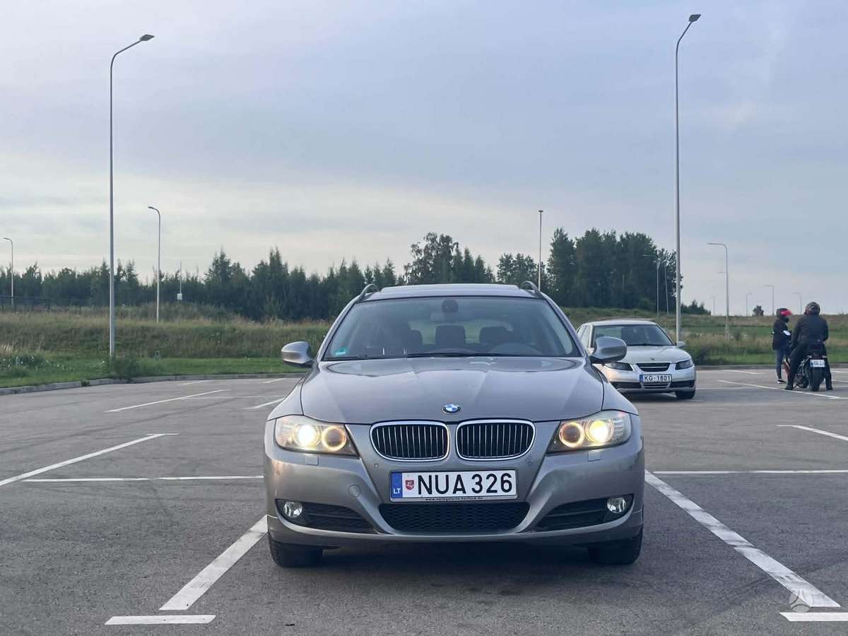 BMW 318, 2.0 l., Универсал
