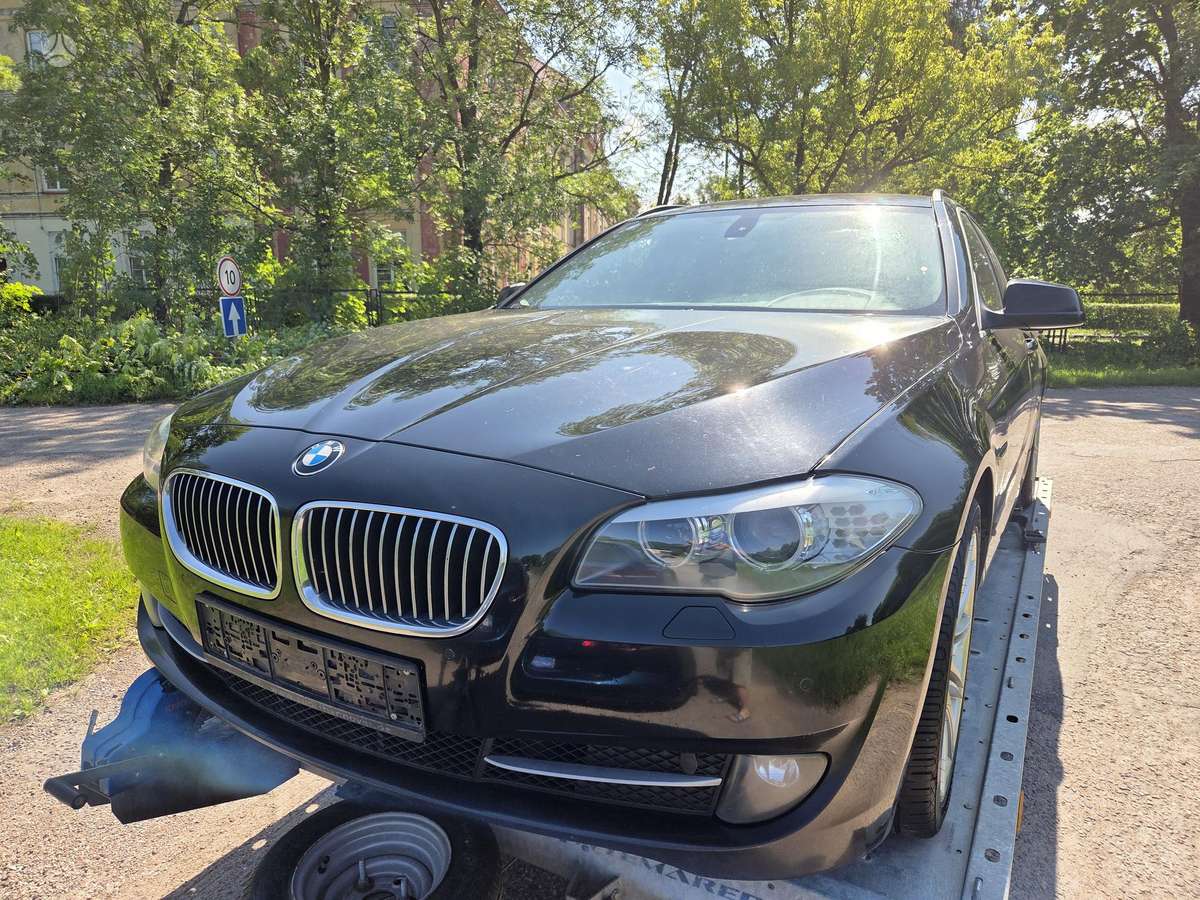 BMW 520, 2.0 l., Универсал
