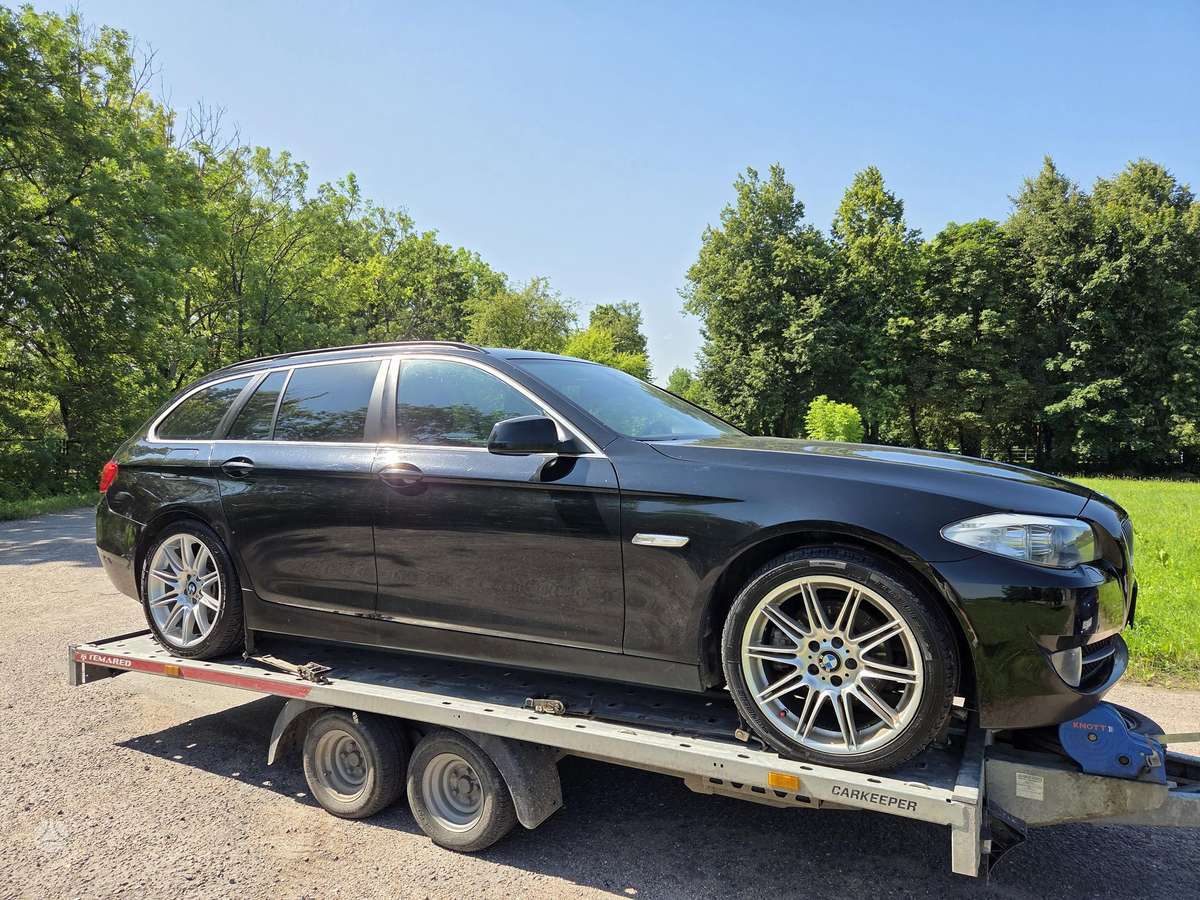 BMW 520, 2.0 l., Универсал