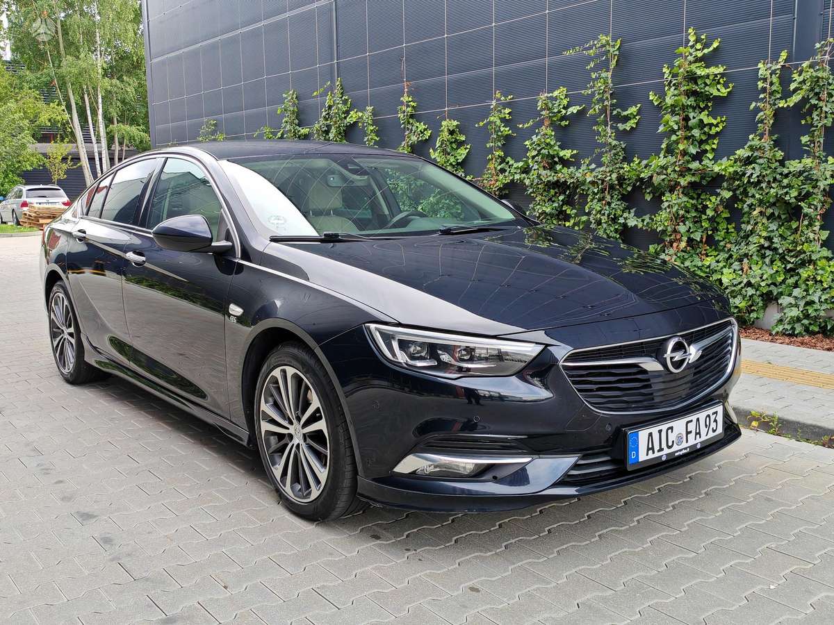 Opel Insignia, 2.0 l., hatchback