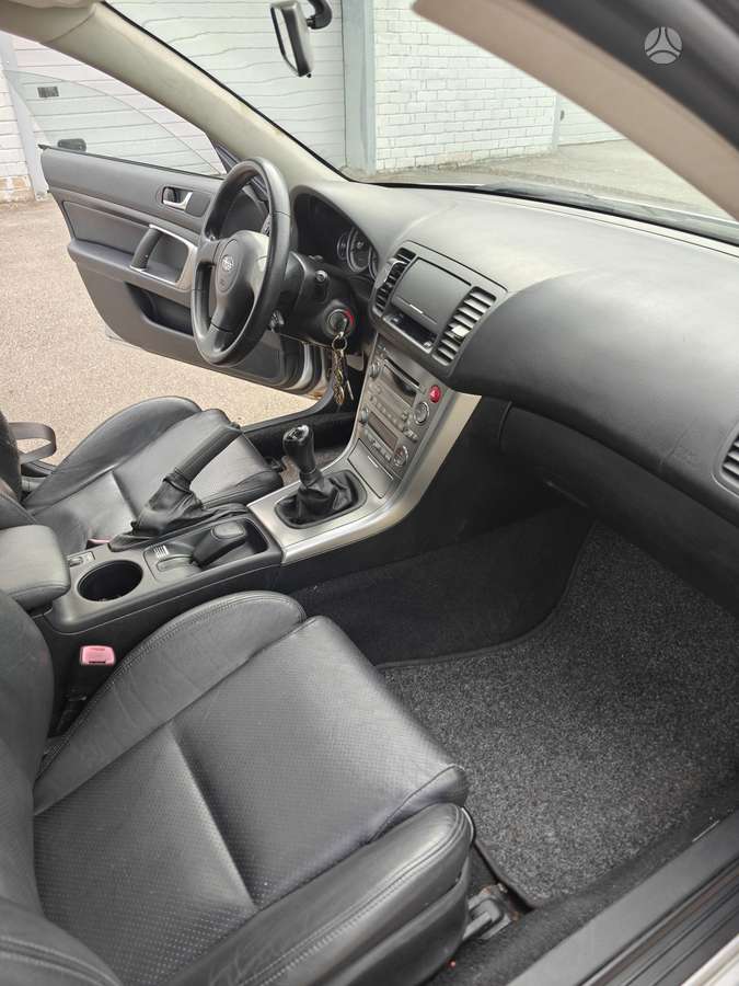 Subaru Legacy, 2.0 l., Универсал
