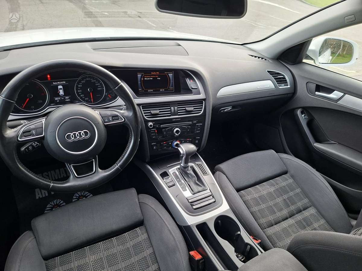 Audi A4, 2.0 l., universalas