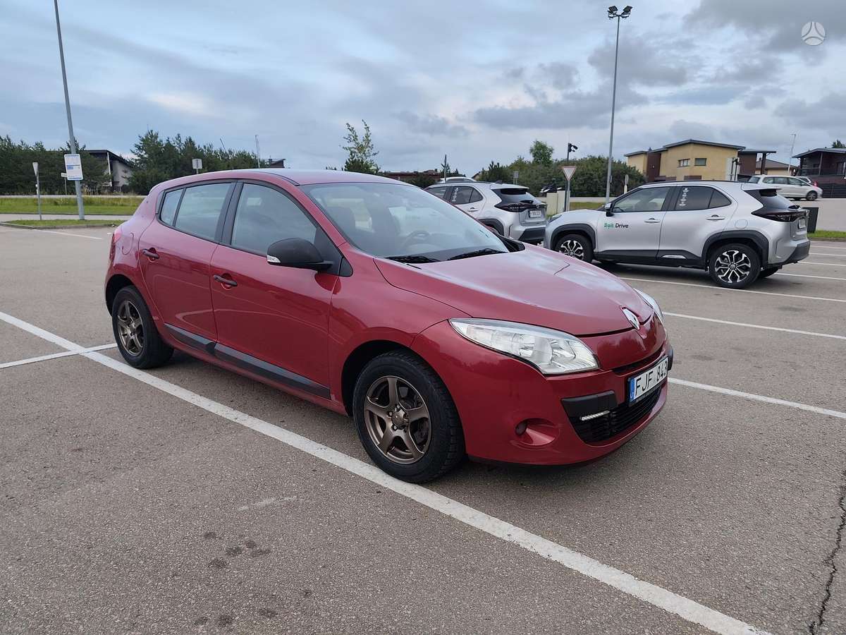 Renault Megane - 2