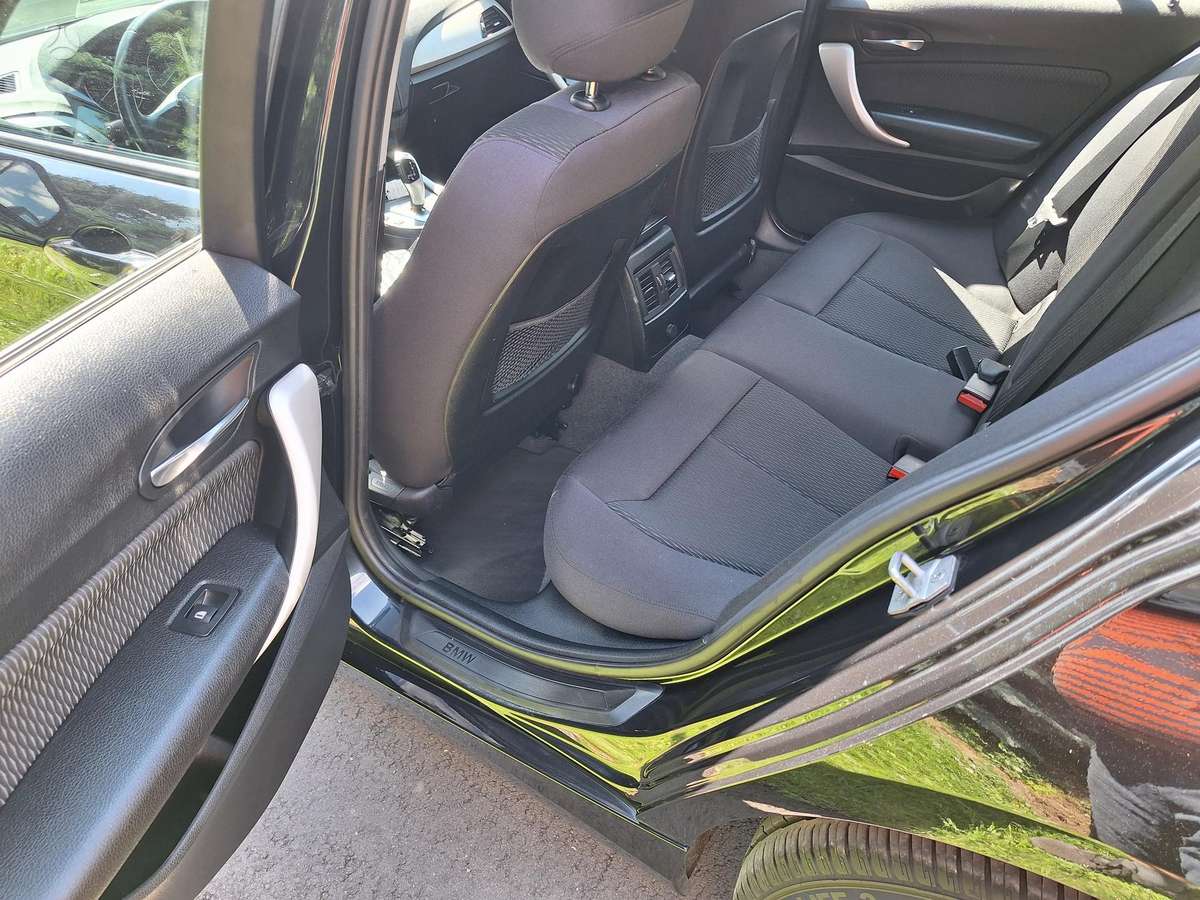 BMW 116, 2.0 l., Хэтчбек
