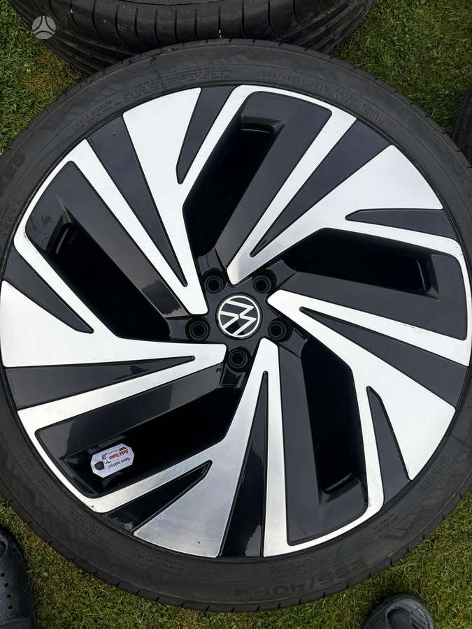 Volkswagen ID 4, light alloy, R21