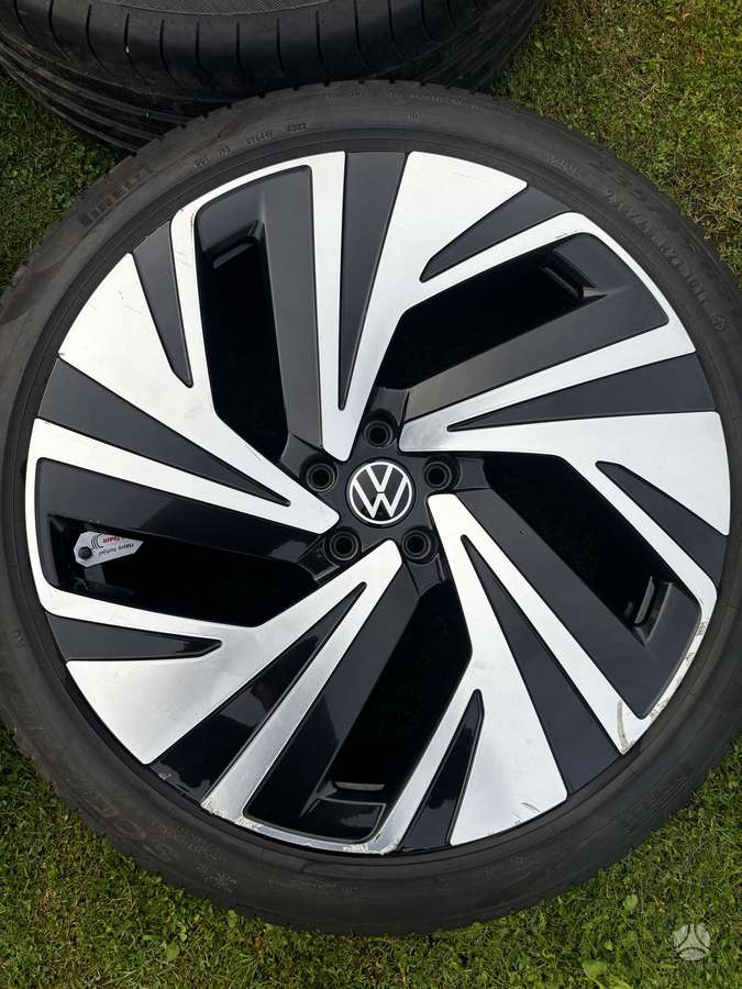 Volkswagen ID 4, light alloy, R21