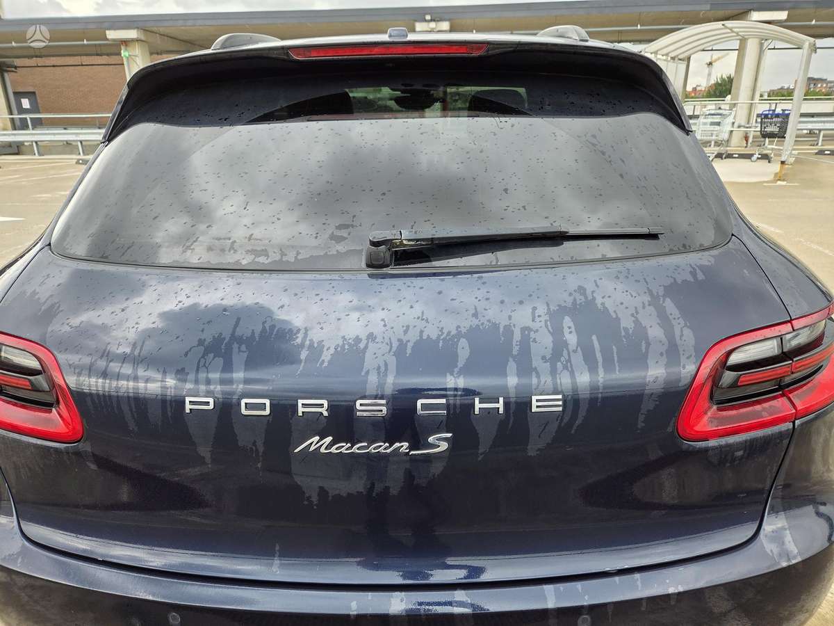 Porsche Macan - 5