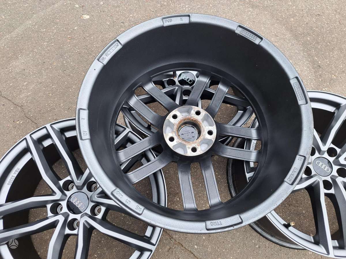 Audi A4 A6, lengvojo lydinio, R18