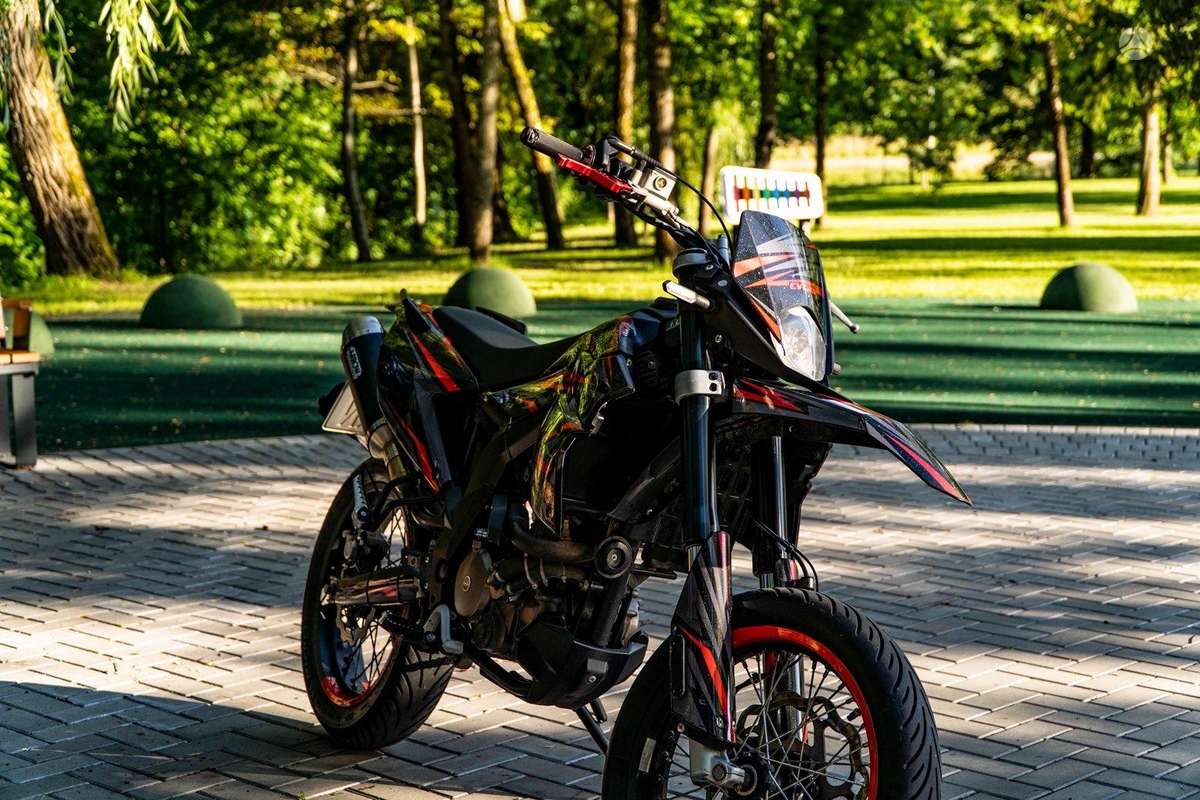 Aprilia SX 125cc, supermoto