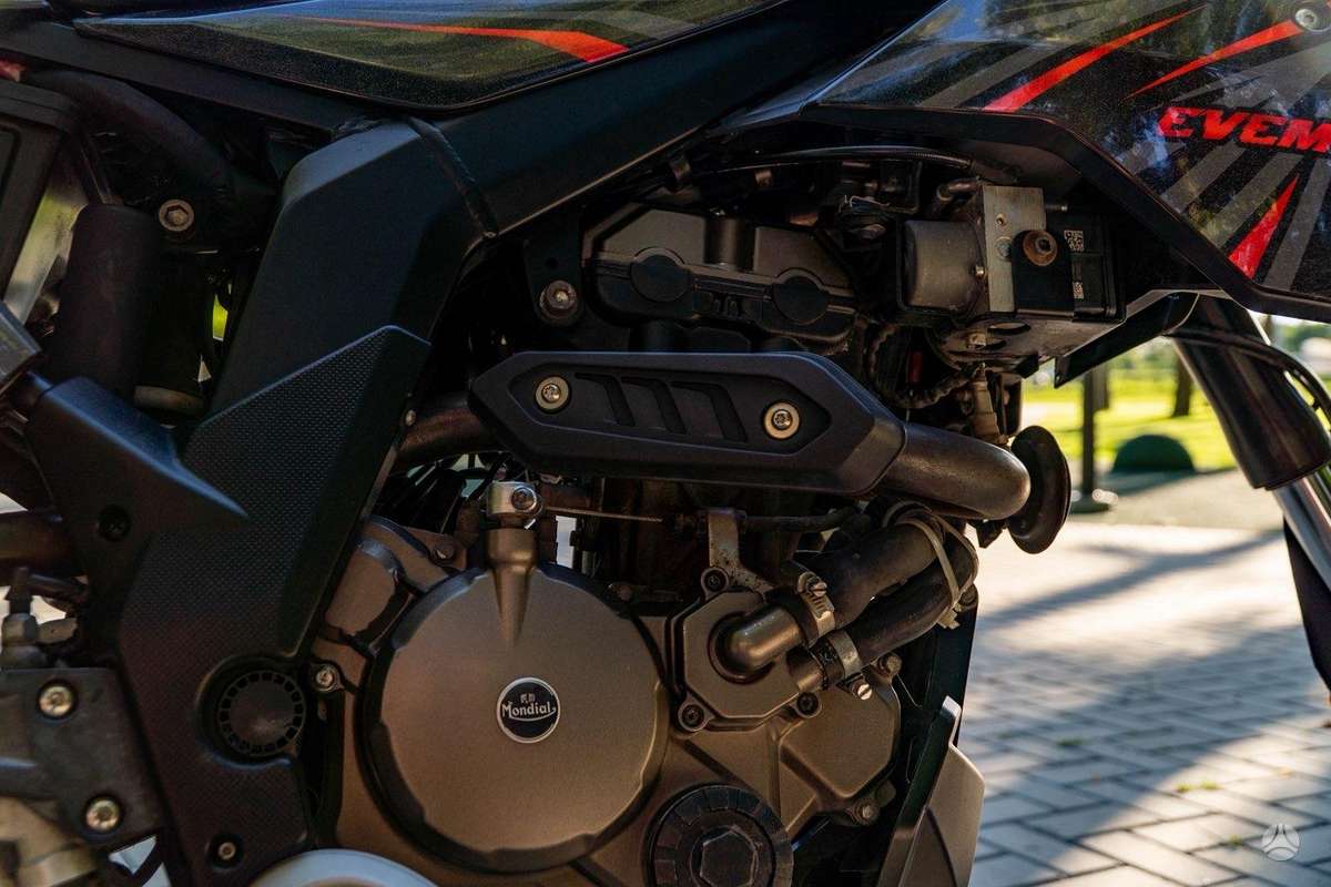Aprilia SX 125cc, supermoto