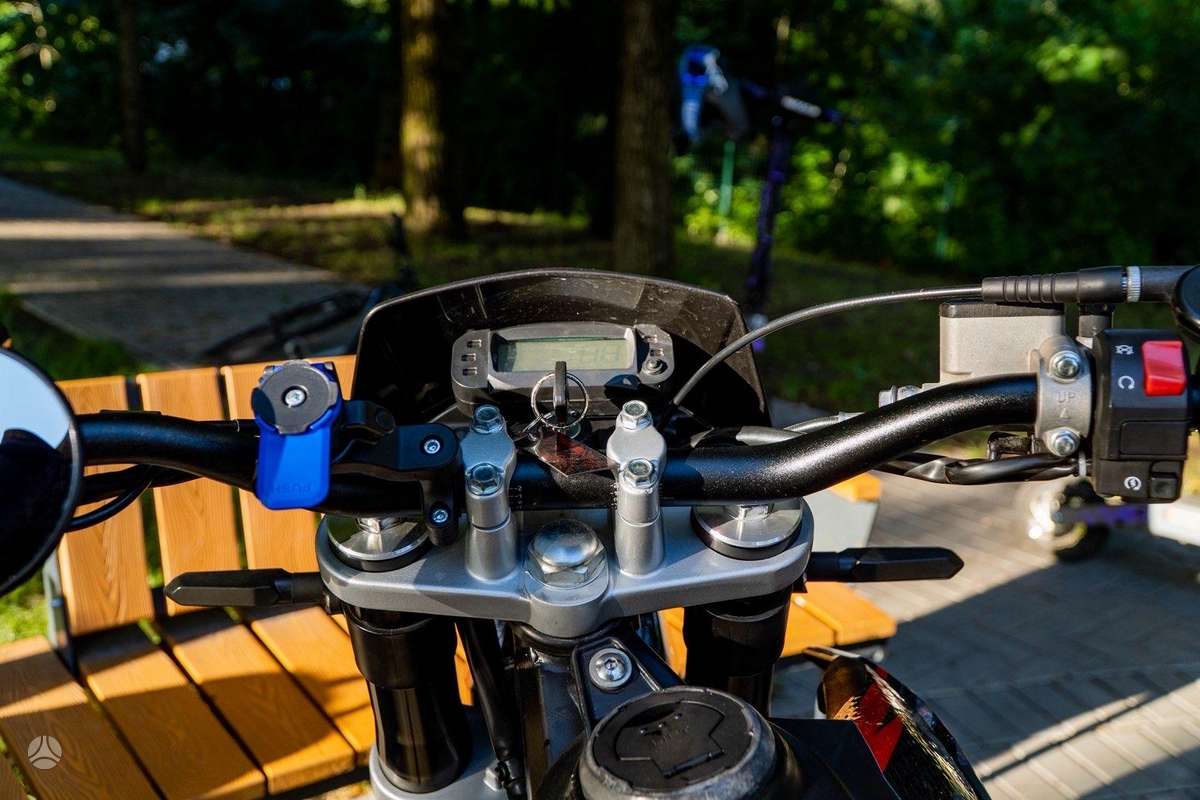 Aprilia SX 125cc, supermoto
