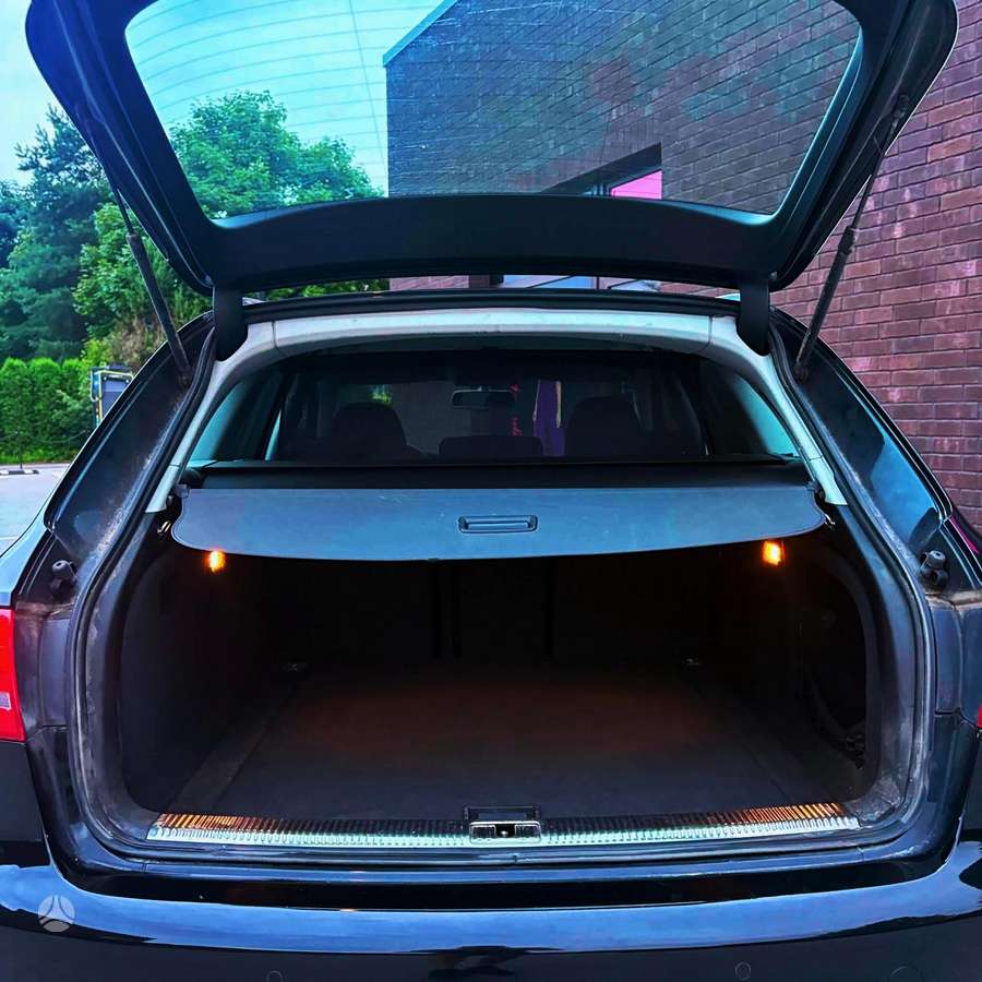 Audi A4, 2.0 l., Универсал