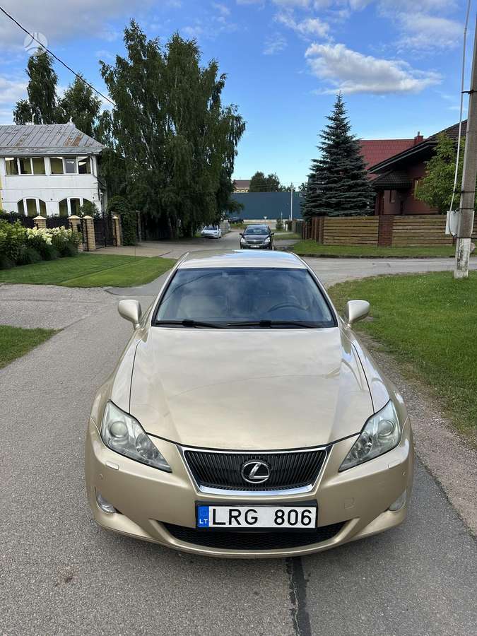 Lexus IS 250, 2.5 l., Седан