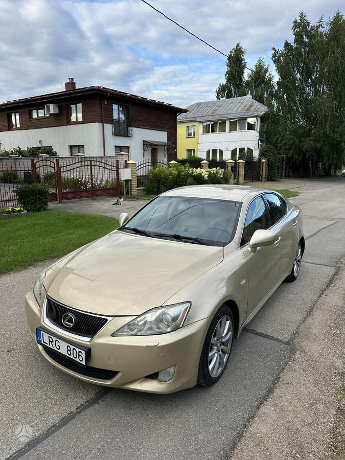 Lexus IS 250, 2.5 l., Седан