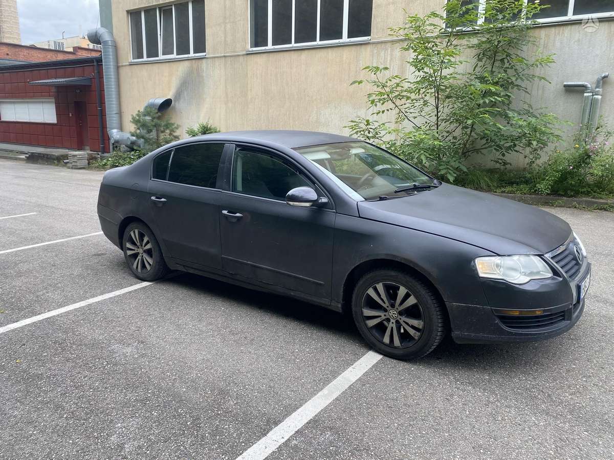Volkswagen Passat - 3