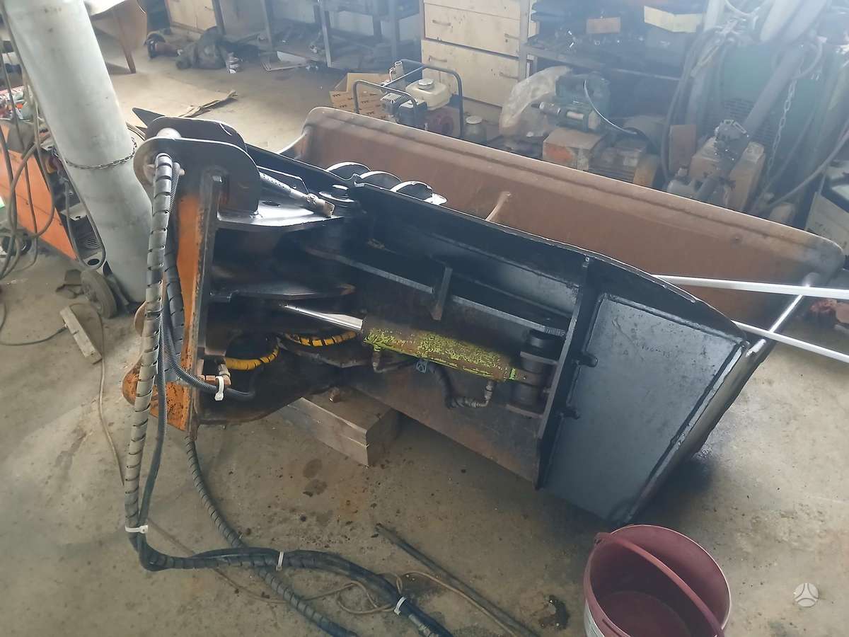 JCB Planiravimo kausas, excavator