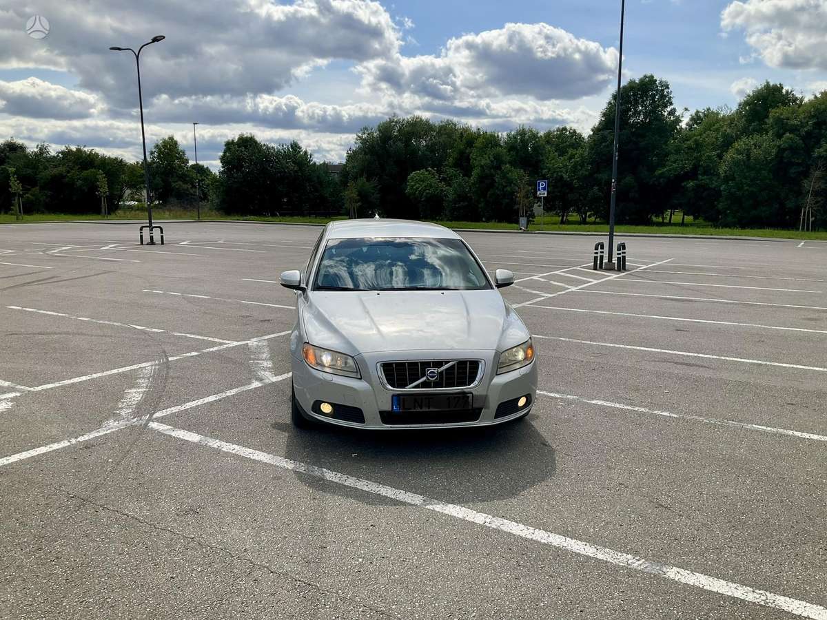 Volvo V70, 2.4 l., wagon