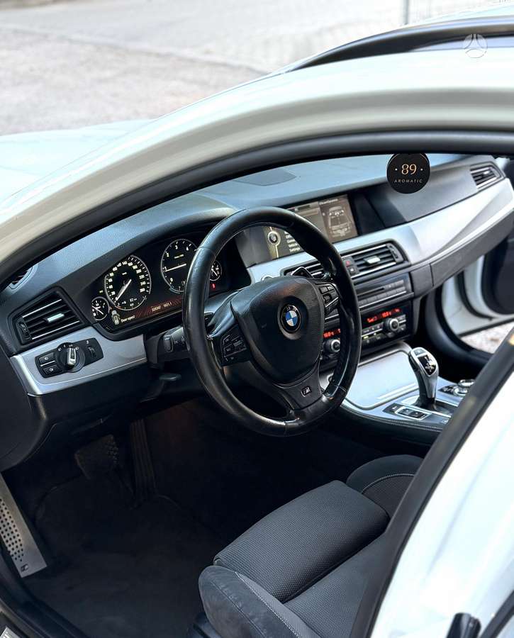 BMW 525, 2.5 l., wagon