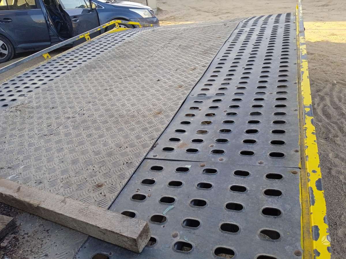 Ford Transit, auto transporters