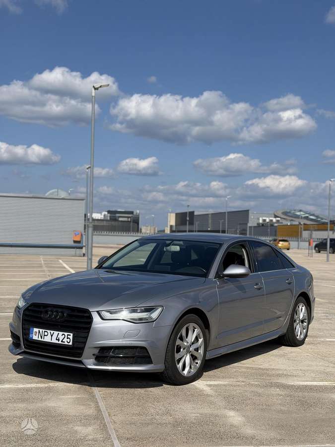 Audi A6, 2.0 l., saloon / sedan
