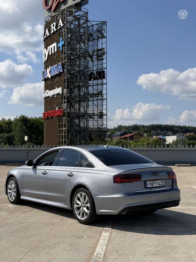 Audi A6, 2.0 l., Седан