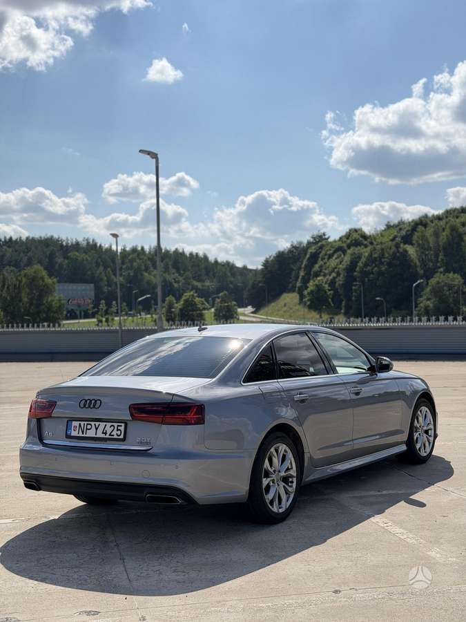 Audi A6, 2.0 l., saloon / sedan