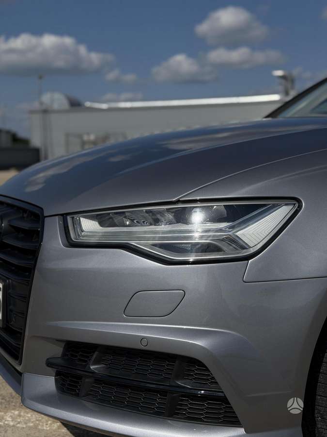 Audi A6, 2.0 l., Седан