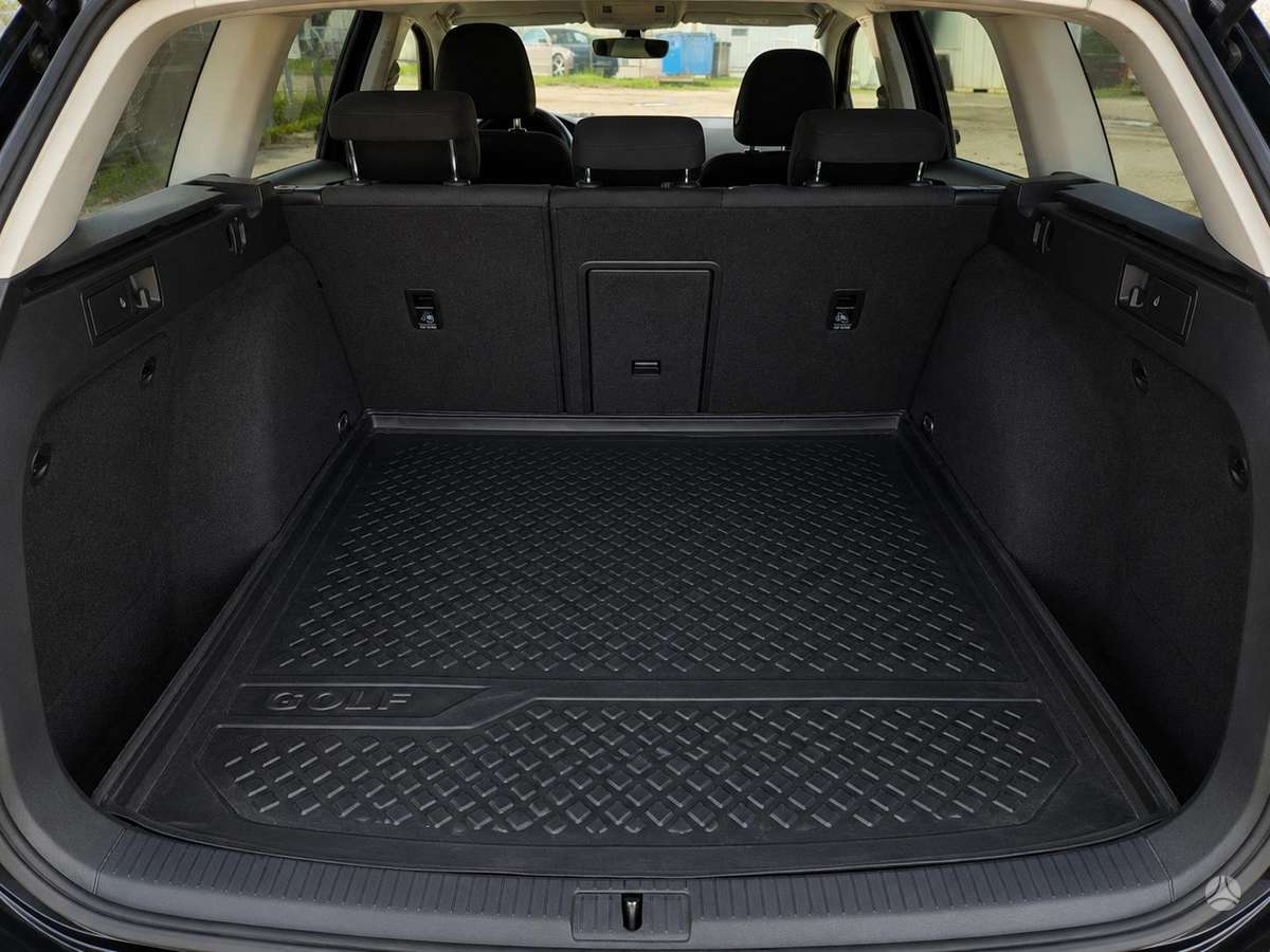 Volkswagen Golf, 1.5 l., Универсал