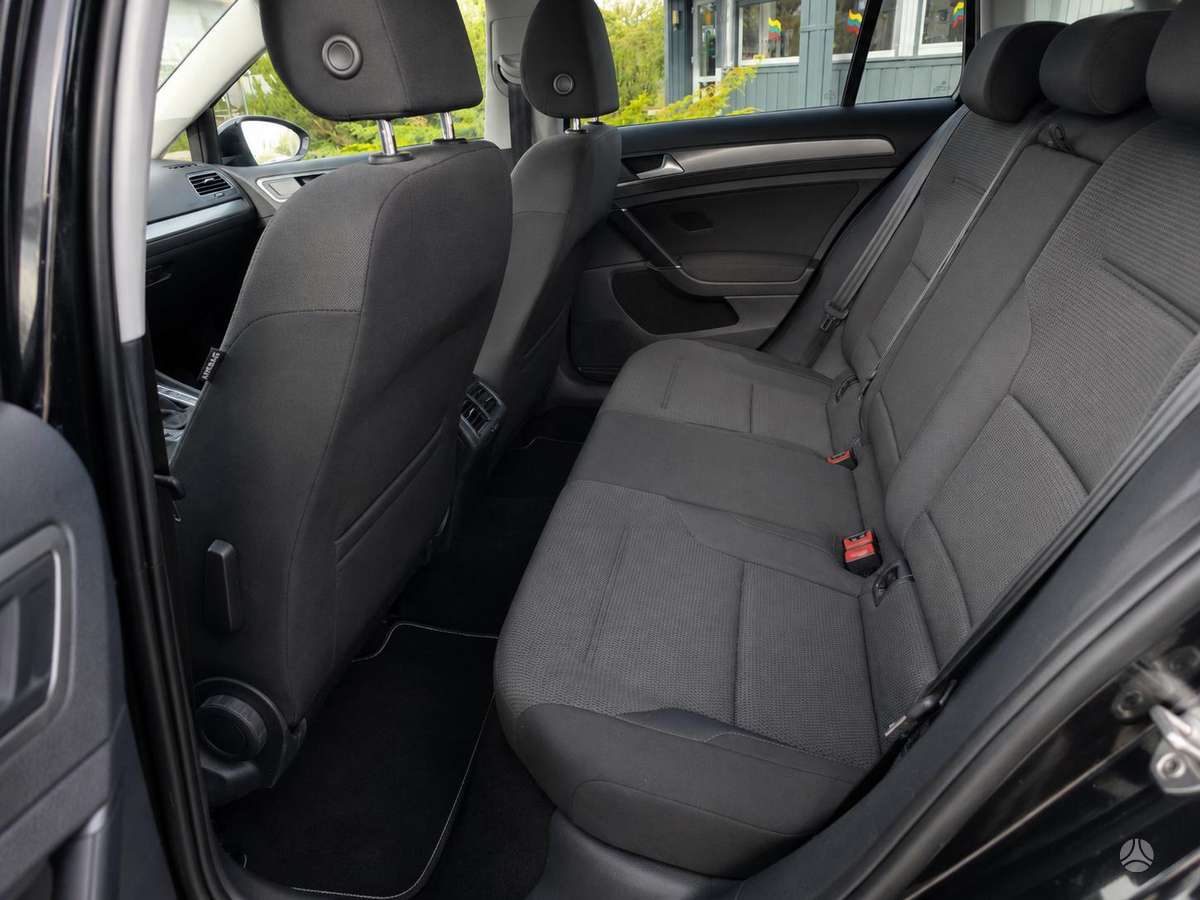 Volkswagen Golf, 1.5 l., Универсал
