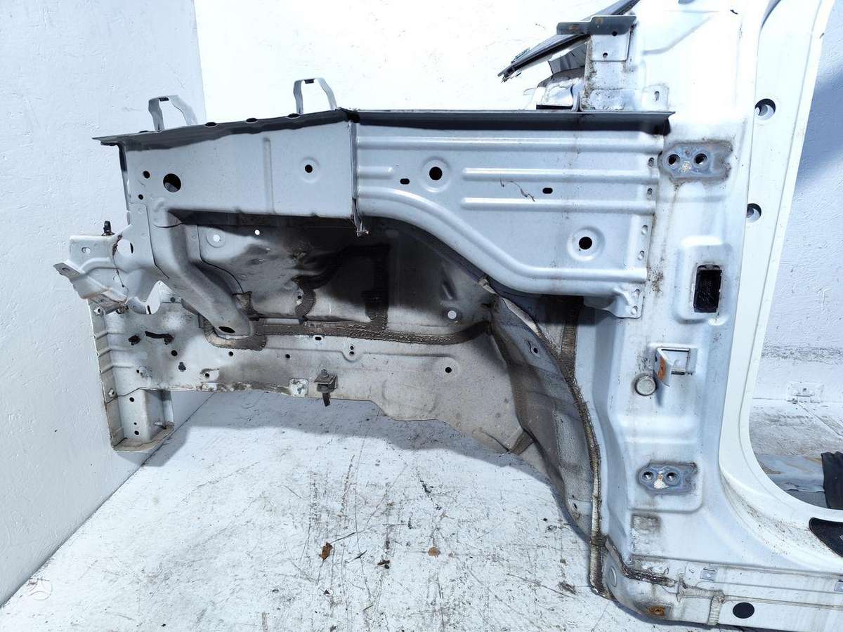 SsangYong XLV hood (front, rear)