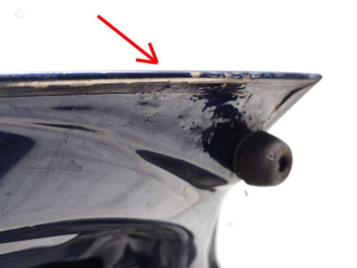 Maserati Quattroporte hood (front, rear)