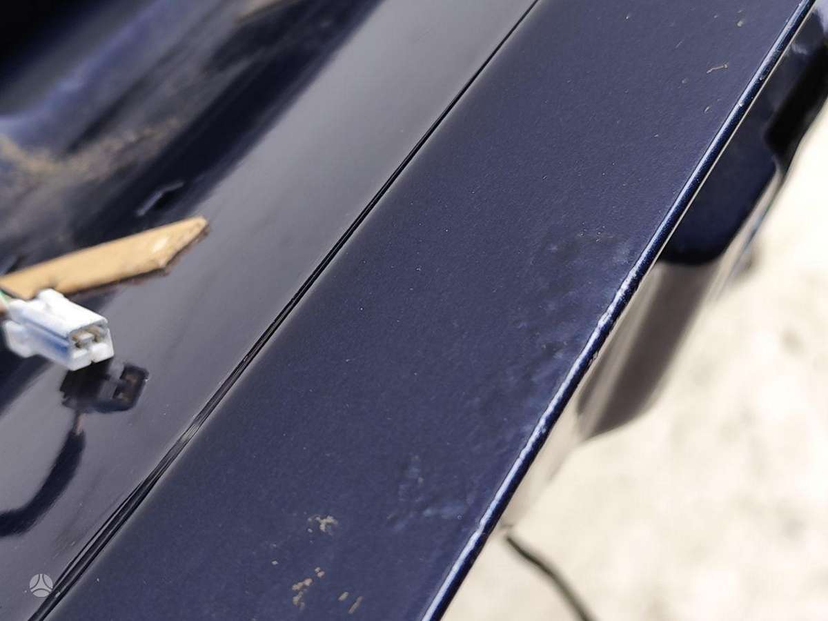 Maserati Quattroporte hood (front, rear)