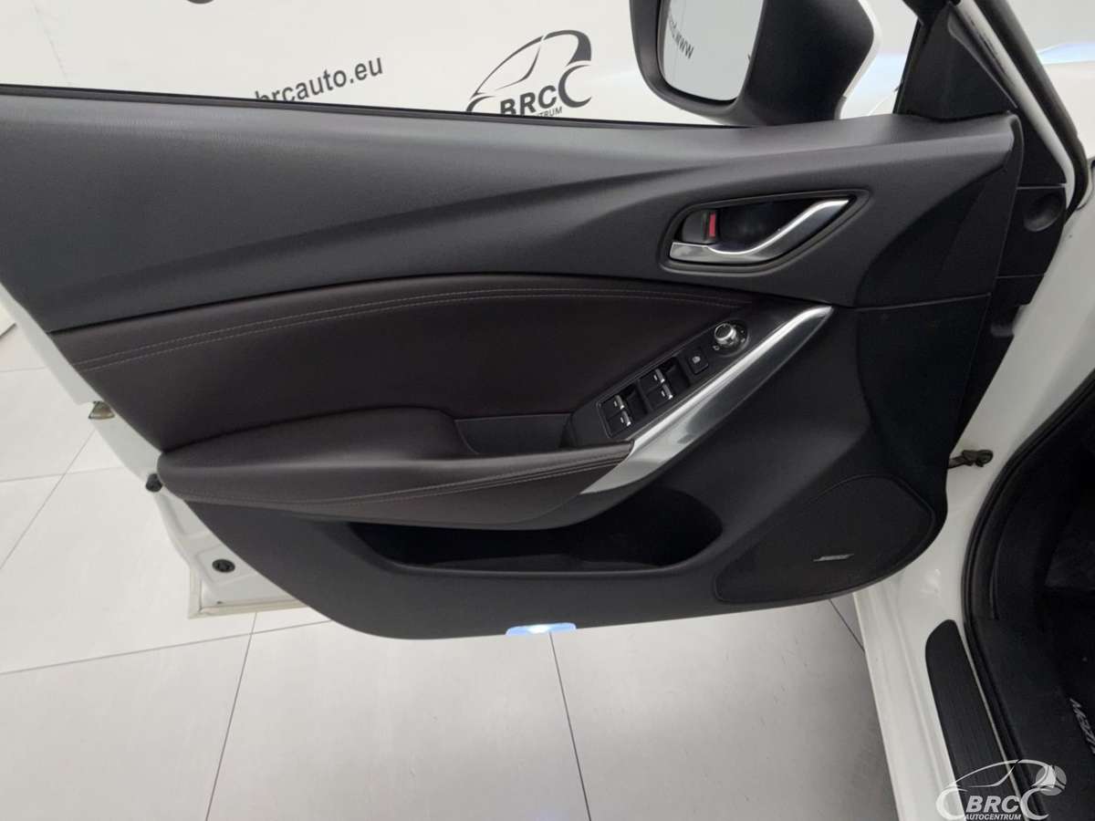 Mazda 6, 2.2 l., universalas